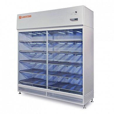 Шкаф стерильного хранения с раздвижными дверями и лампами УФО (КД 432.180.00)